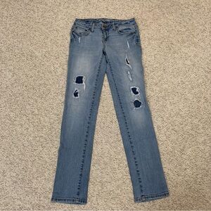 Aéropostale Low-Rise Distressed Skinny Jeans